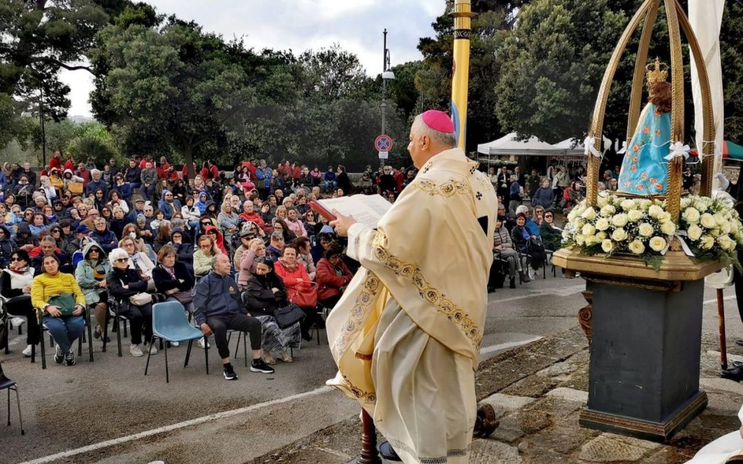 Inizio del mese mariano: nel santuario di San Pietro in Silki la celebrazione presieduta dall’arcivescovo Gian Franco Saba
