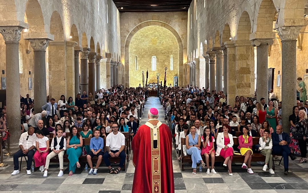 Basilica dei Martiri Turritani a Porto Torres: Celebrazione eucaristica con l’amministrazione del sacramento della Confermazione