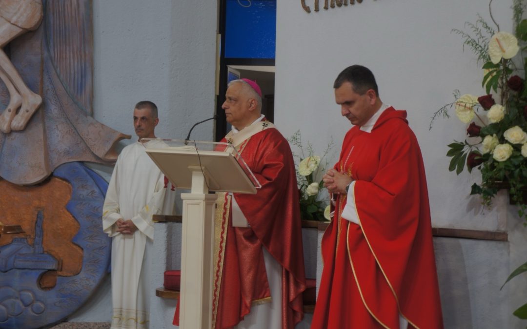 Mater Ecclesiae: Celebrazione eucaristica con l’amministrazione del sacramento della Confermazione