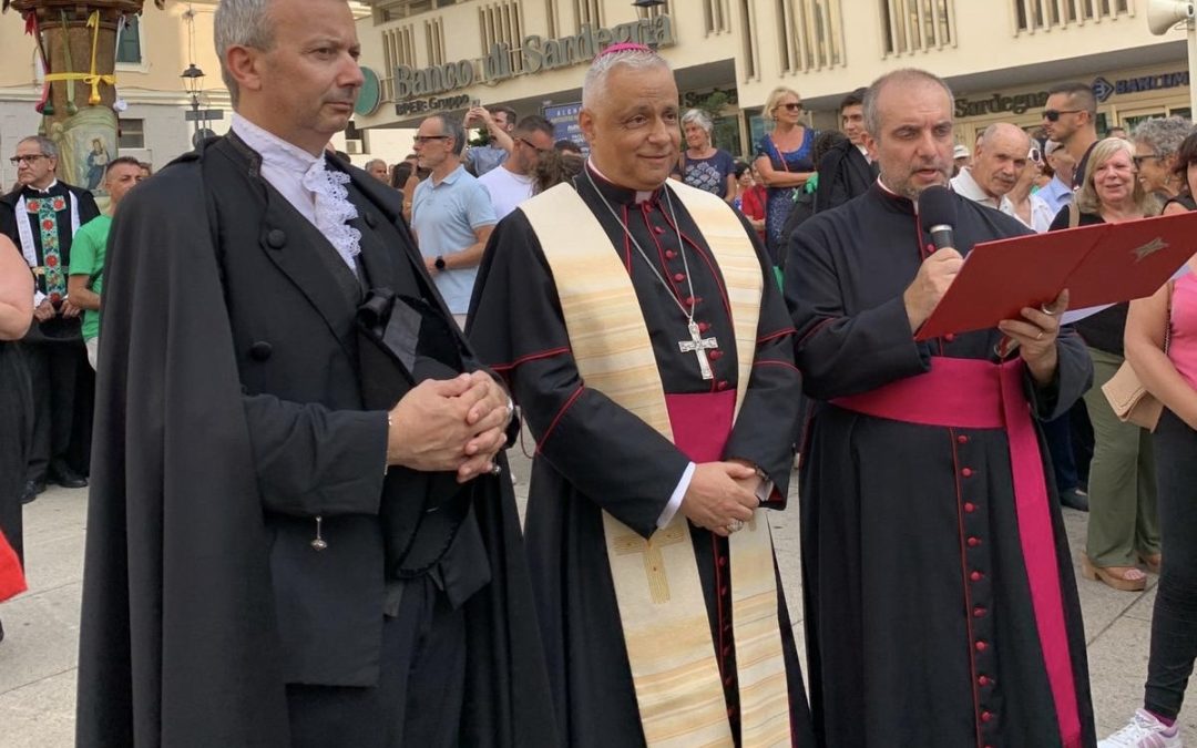 Discesa dei Candelieri 2024: la benedizione dell’arcivescovo Gian Franco