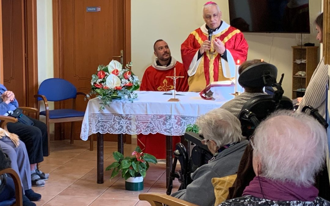 Visita pastorale a Torralba: l’arcivescovo Gian Franco incontra ammalati e anziani