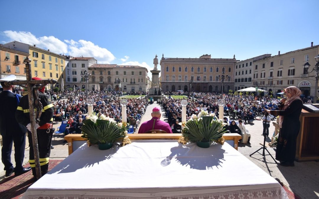 L’Arcivescovo Gian Franco saluta la Diocesi