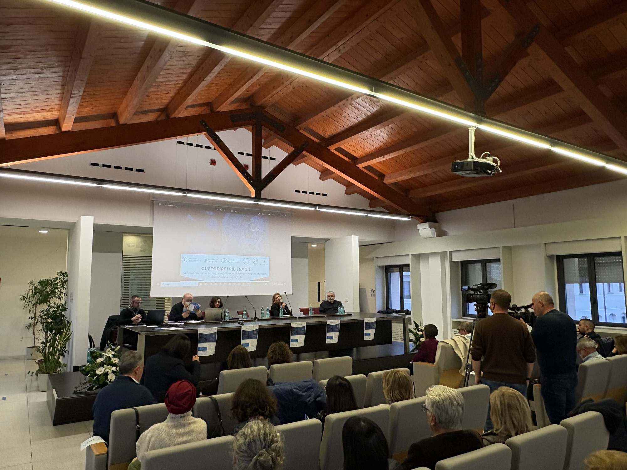 Custodire i più fragili: a Sassari un “patto educativo” tra comunità e digitale